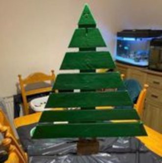 (image for) Christmas Tree