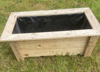 (image for) Planter-Lined