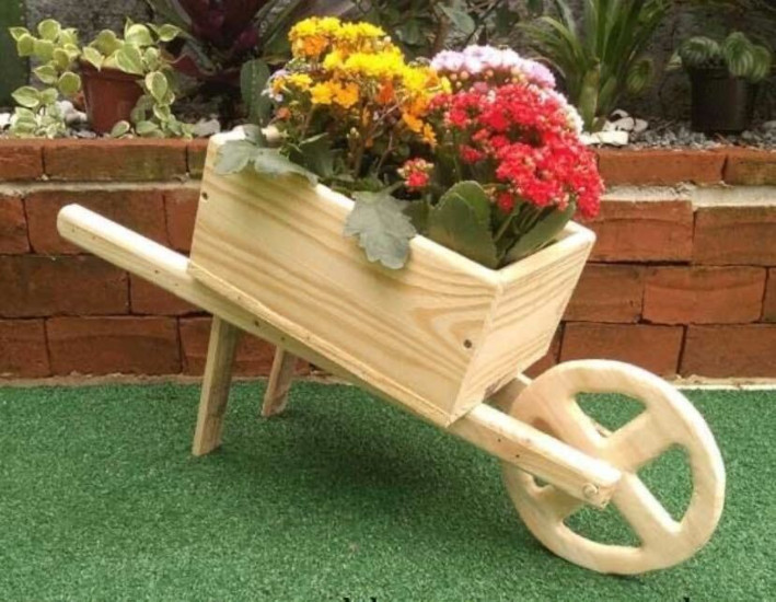 (image for) Barrow Planter 1