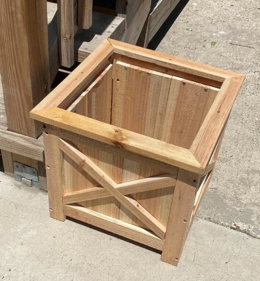 (image for) Framed Planter 5