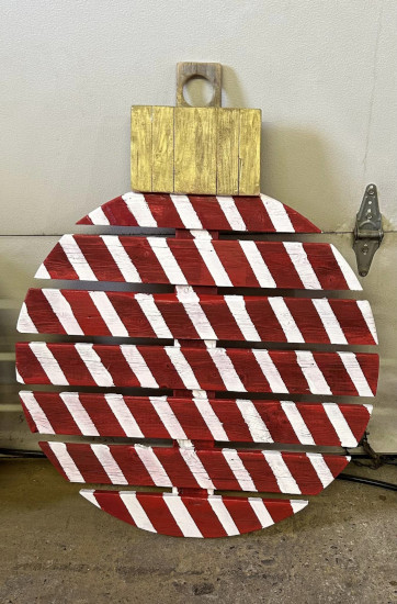 (image for) christmas-bauble-giant