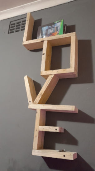 (image for) LoveShelves