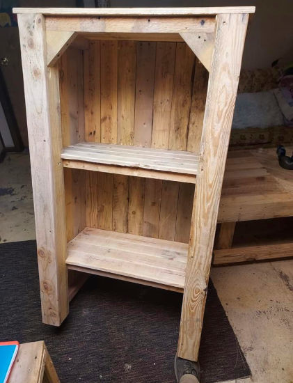 (image for) Bookcase 1